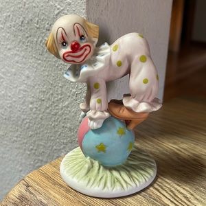 Lefton Hand Painted Clown 1984 Figurine
